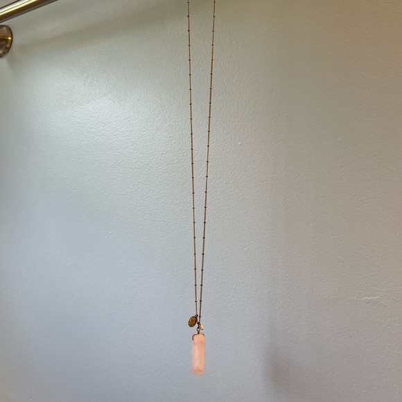 Crystal necklace - Picture 2 of 2